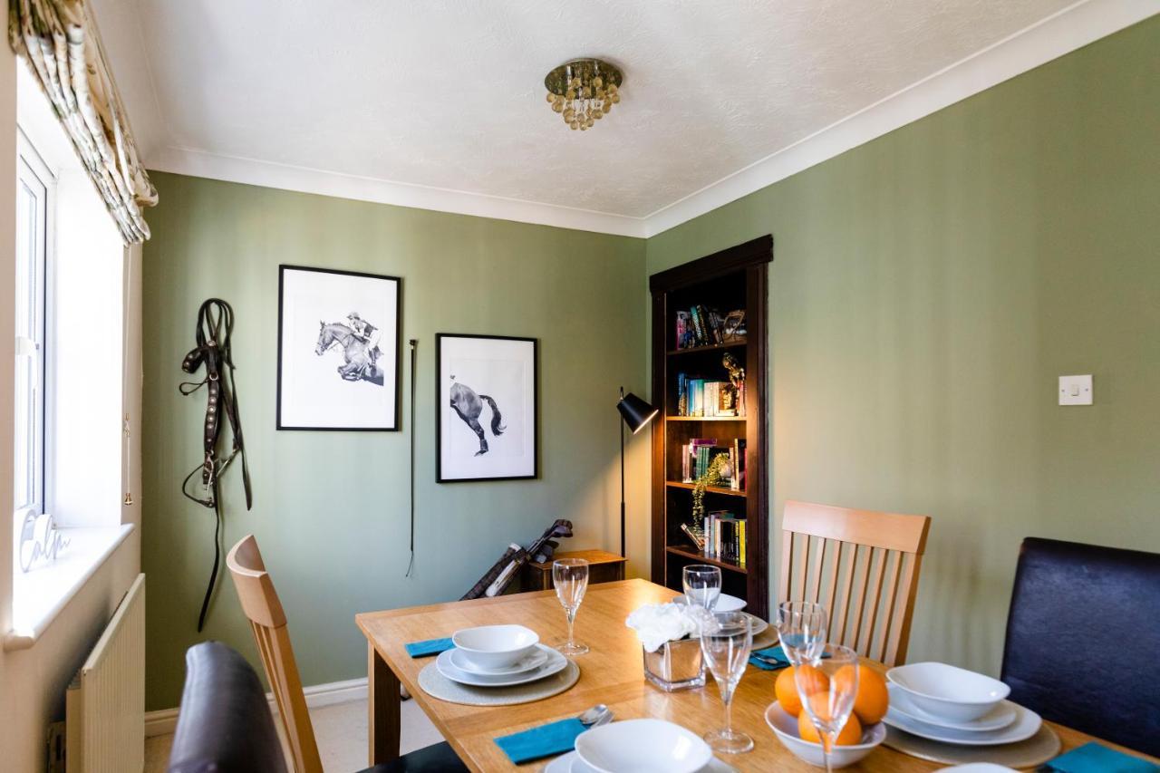 Chichester Retreat House With Free Parking Eksteriør bilde