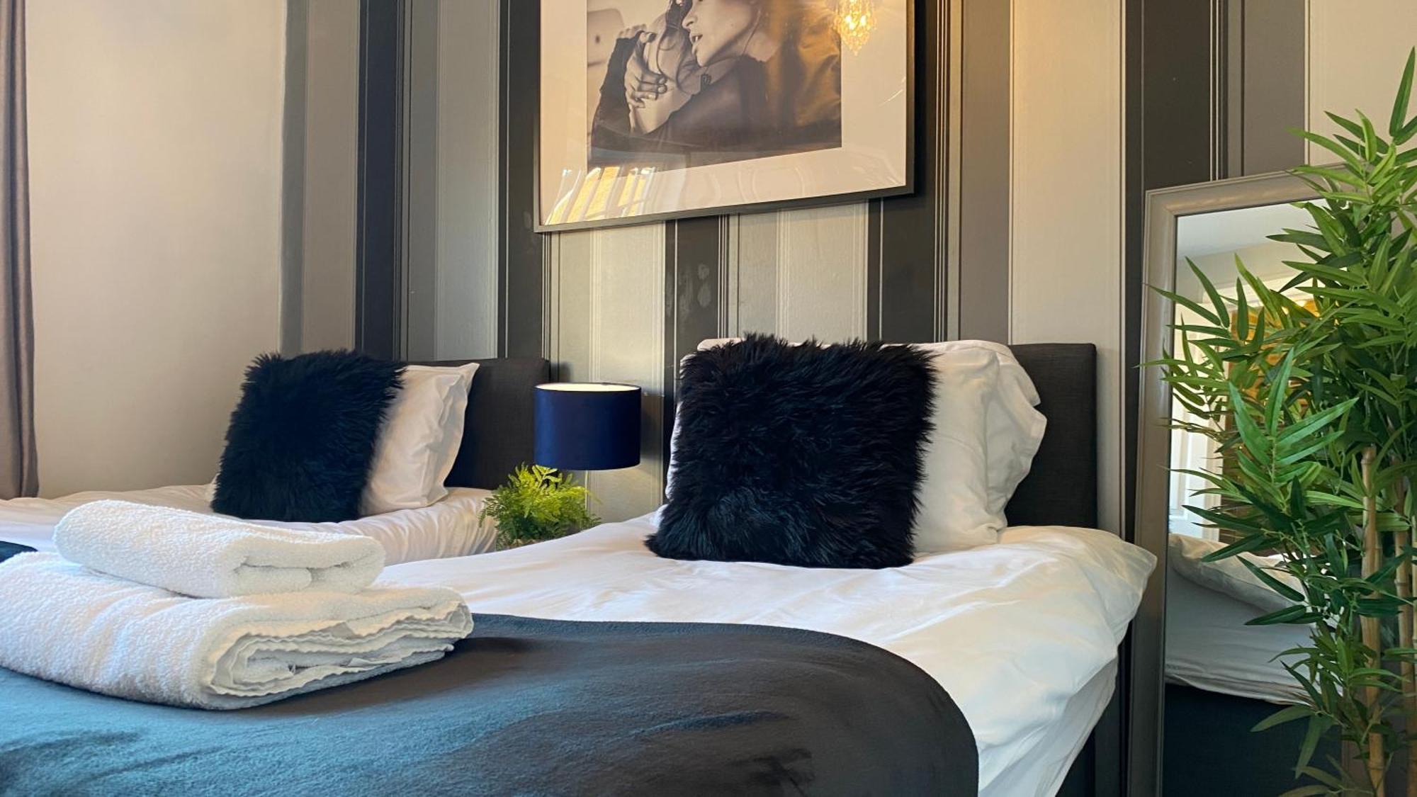 Chichester Retreat House With Free Parking Eksteriør bilde