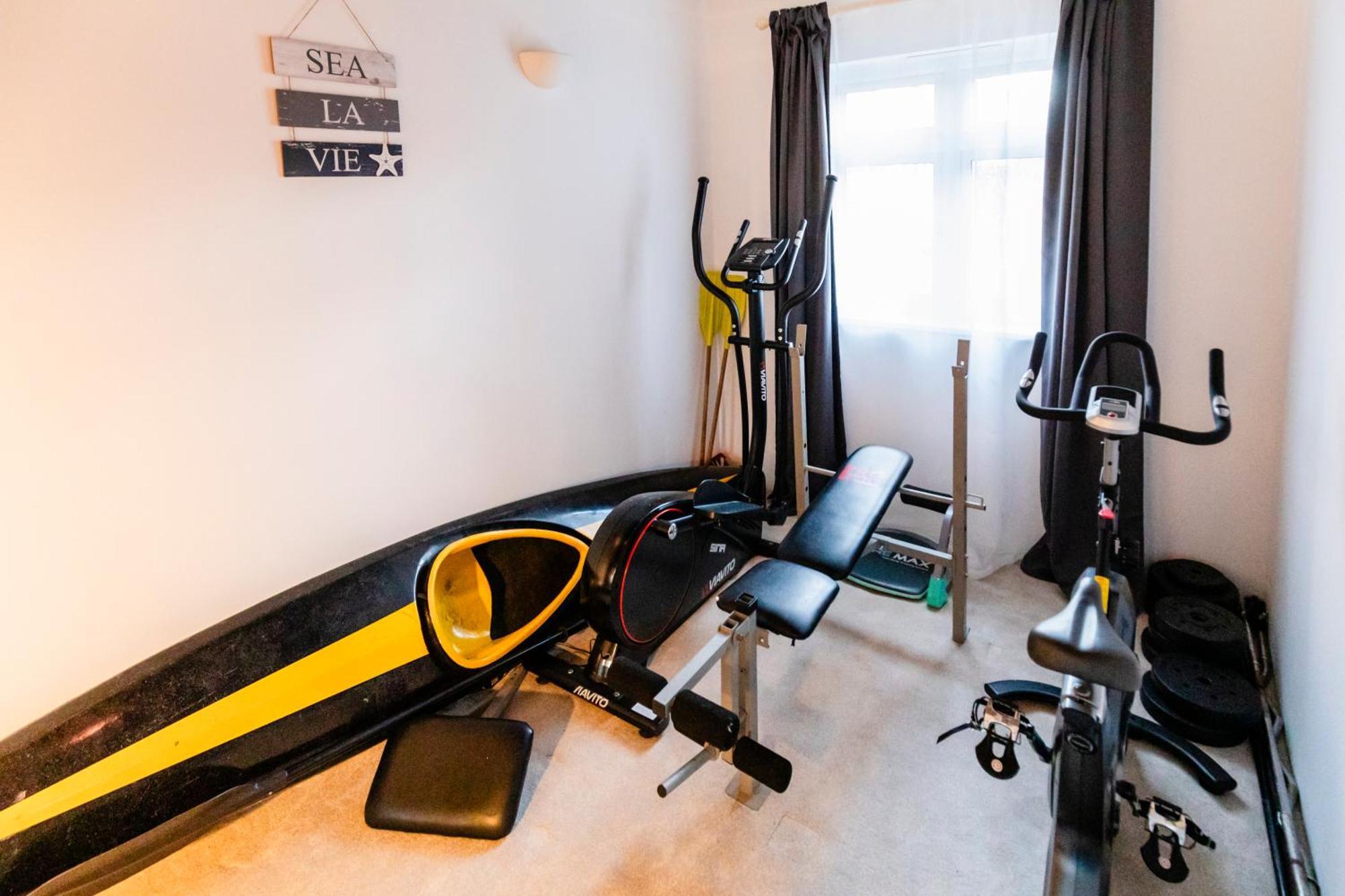 Chichester Retreat House With Free Parking Eksteriør bilde