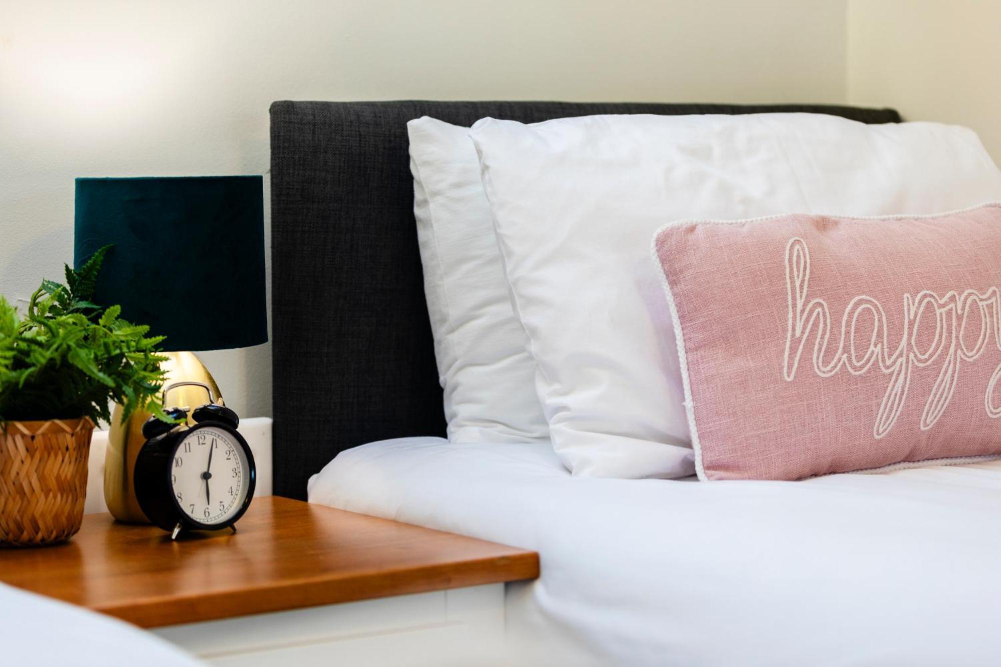Chichester Retreat House With Free Parking Eksteriør bilde