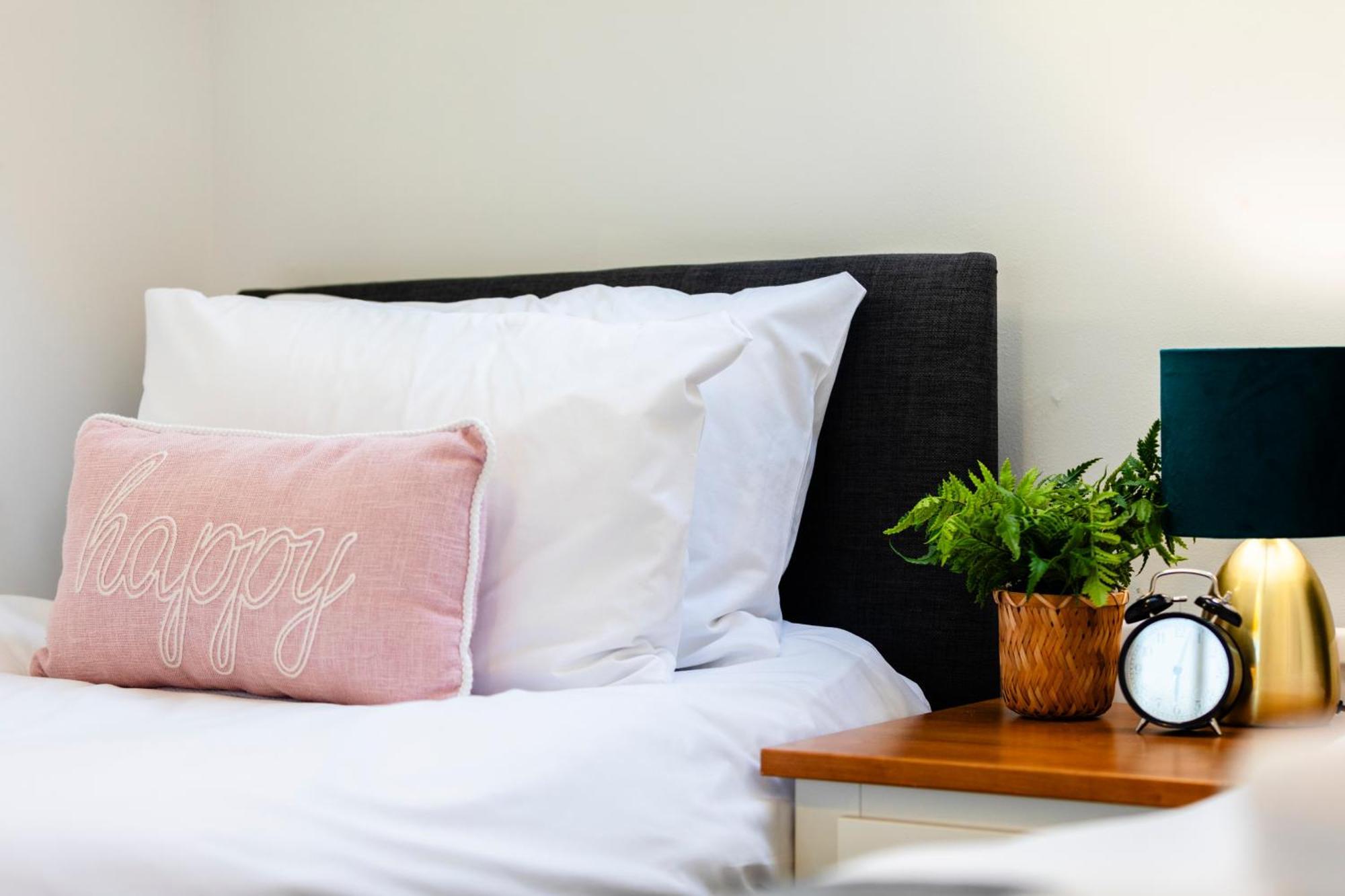 Chichester Retreat House With Free Parking Eksteriør bilde