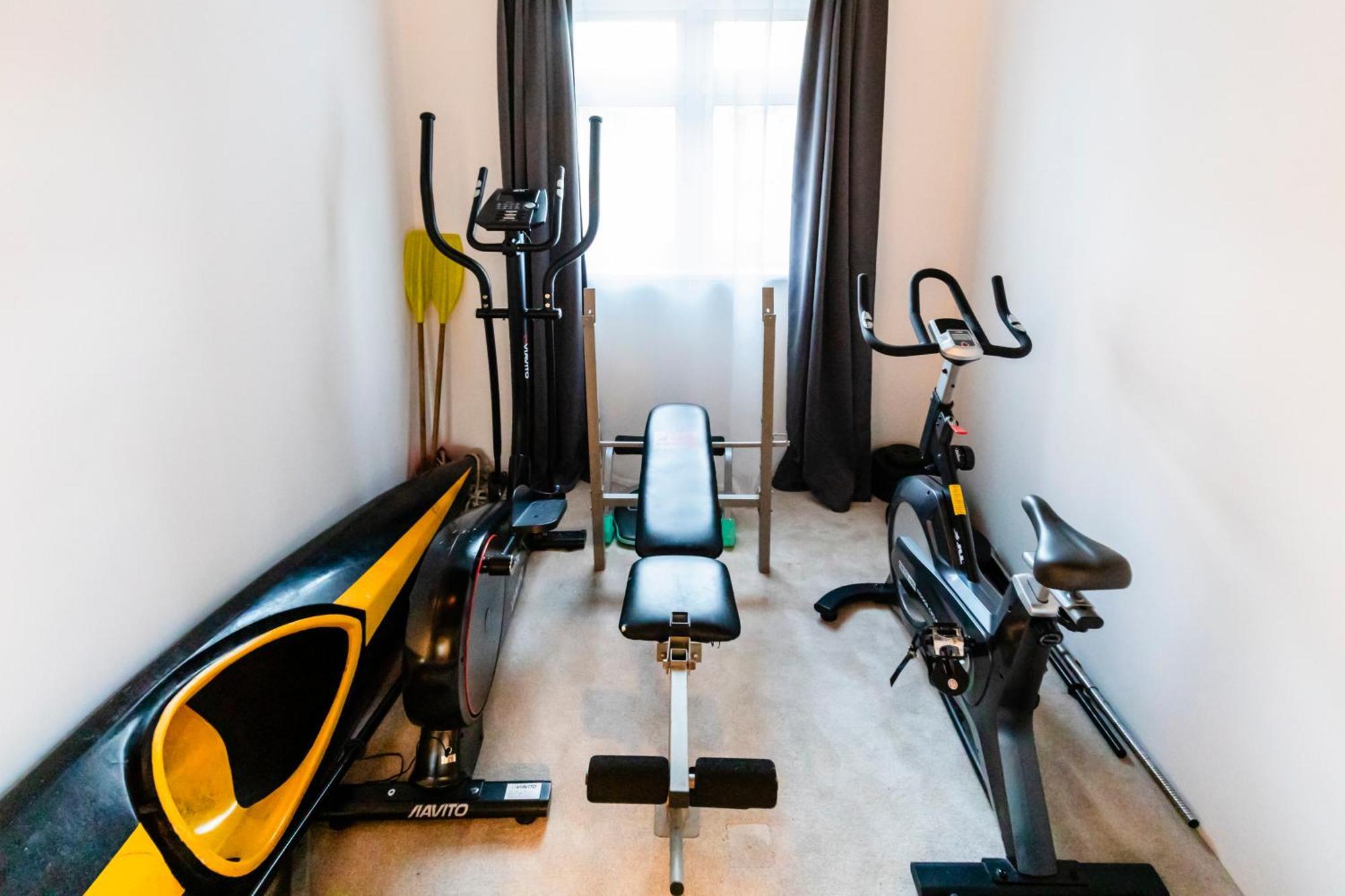 Chichester Retreat House With Free Parking Eksteriør bilde