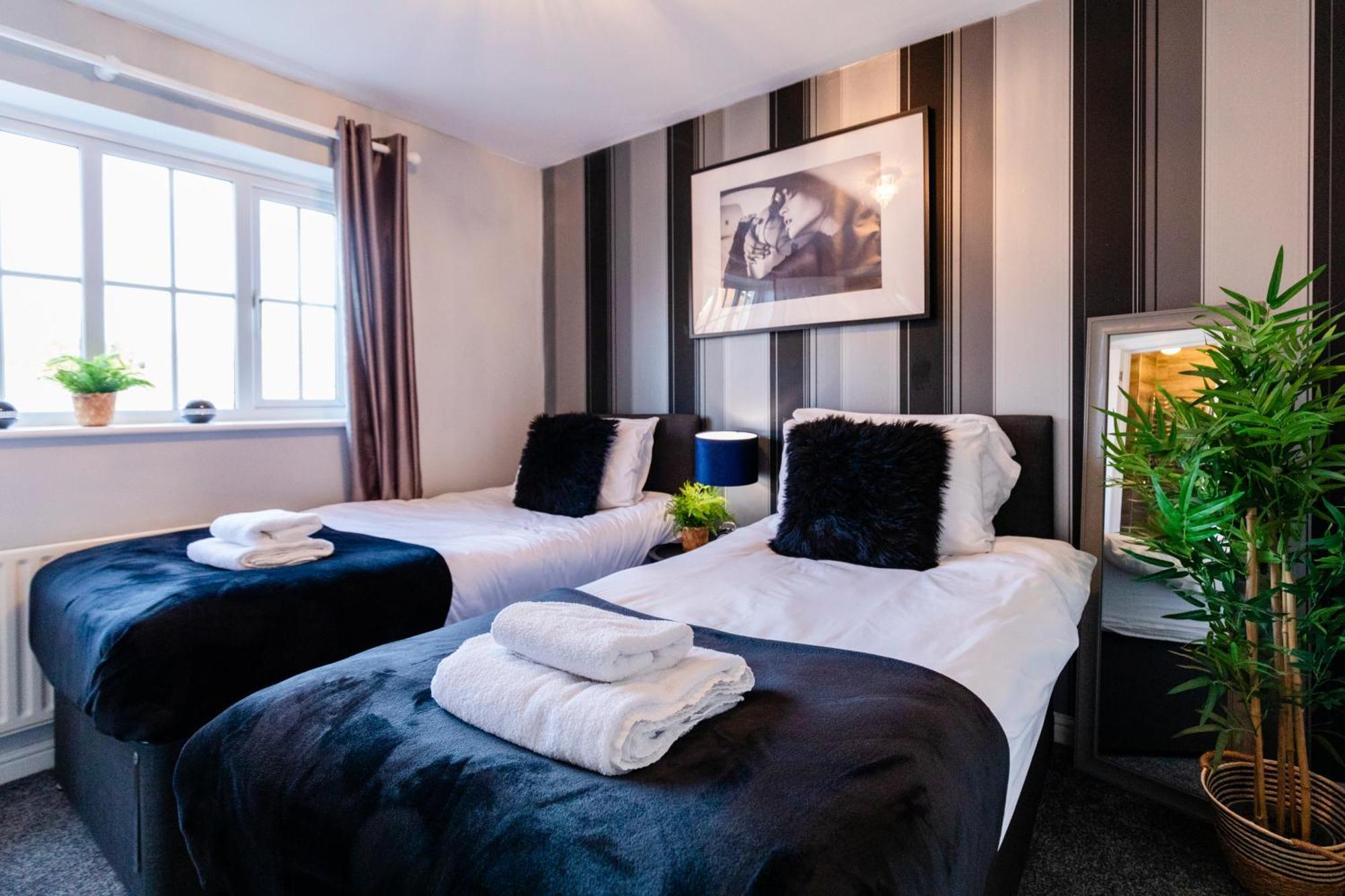 Chichester Retreat House With Free Parking Eksteriør bilde